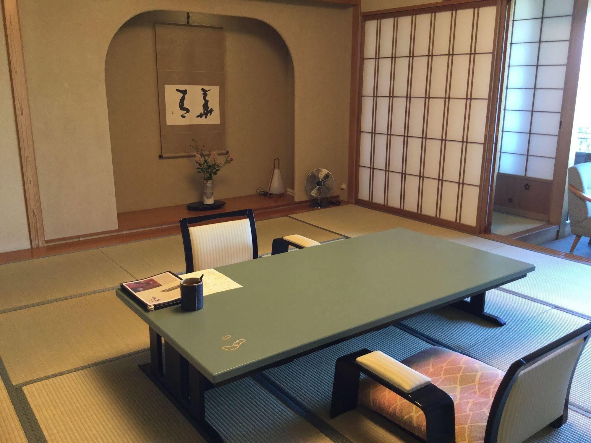 Hotel Seizan Yamato à Itō Extérieur photo